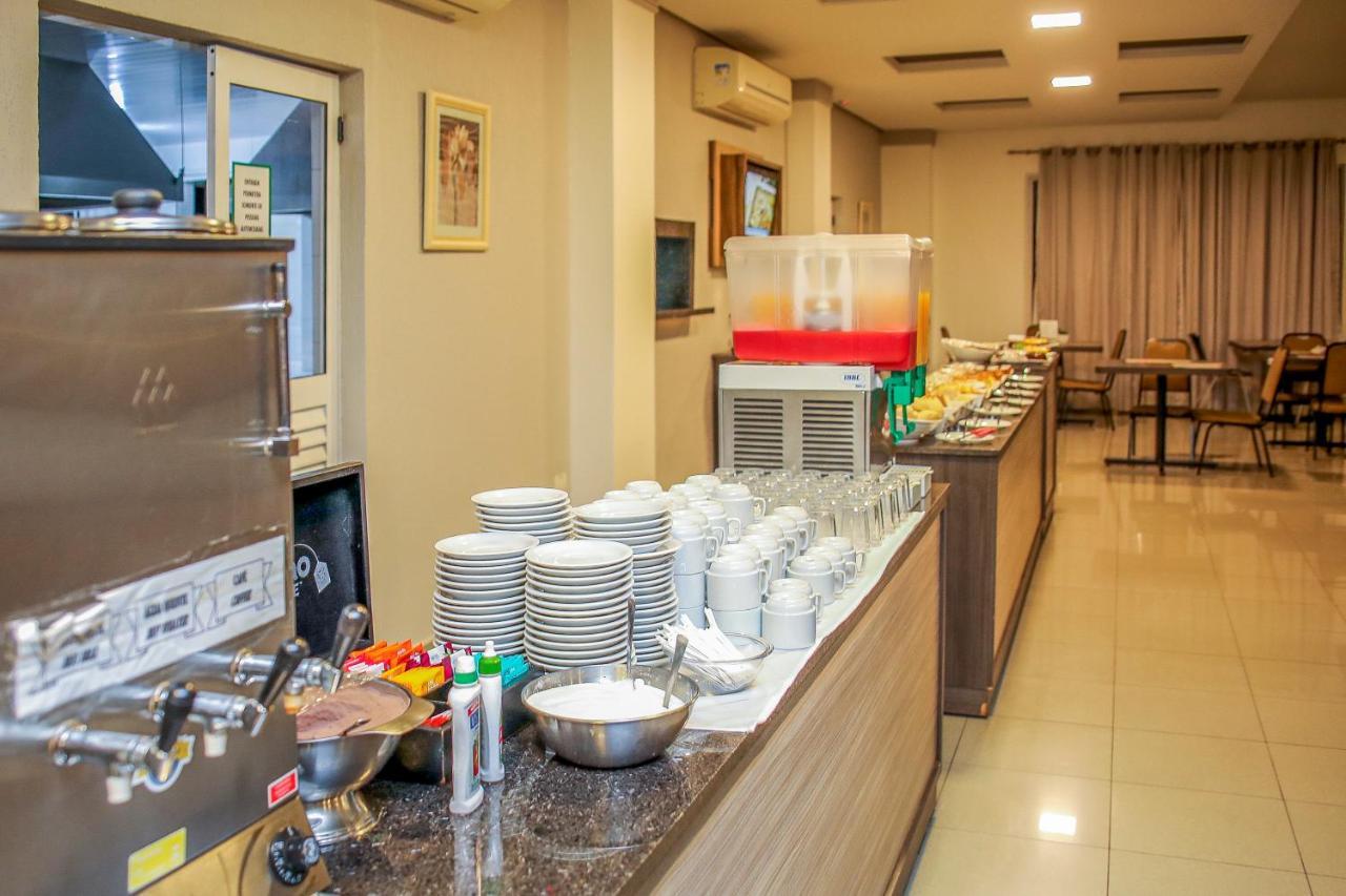 Rede Andrade Vivaldi Hotel ฟอสดูอีกวาซู ภายนอก รูปภาพ