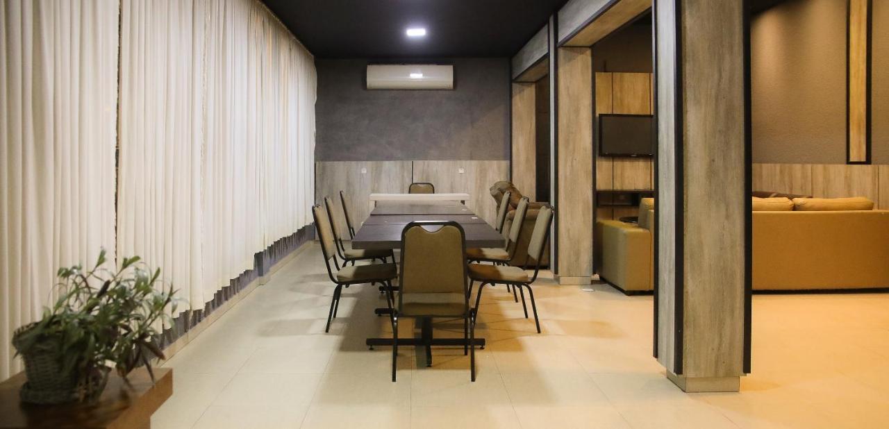 Rede Andrade Vivaldi Hotel ฟอสดูอีกวาซู ภายนอก รูปภาพ