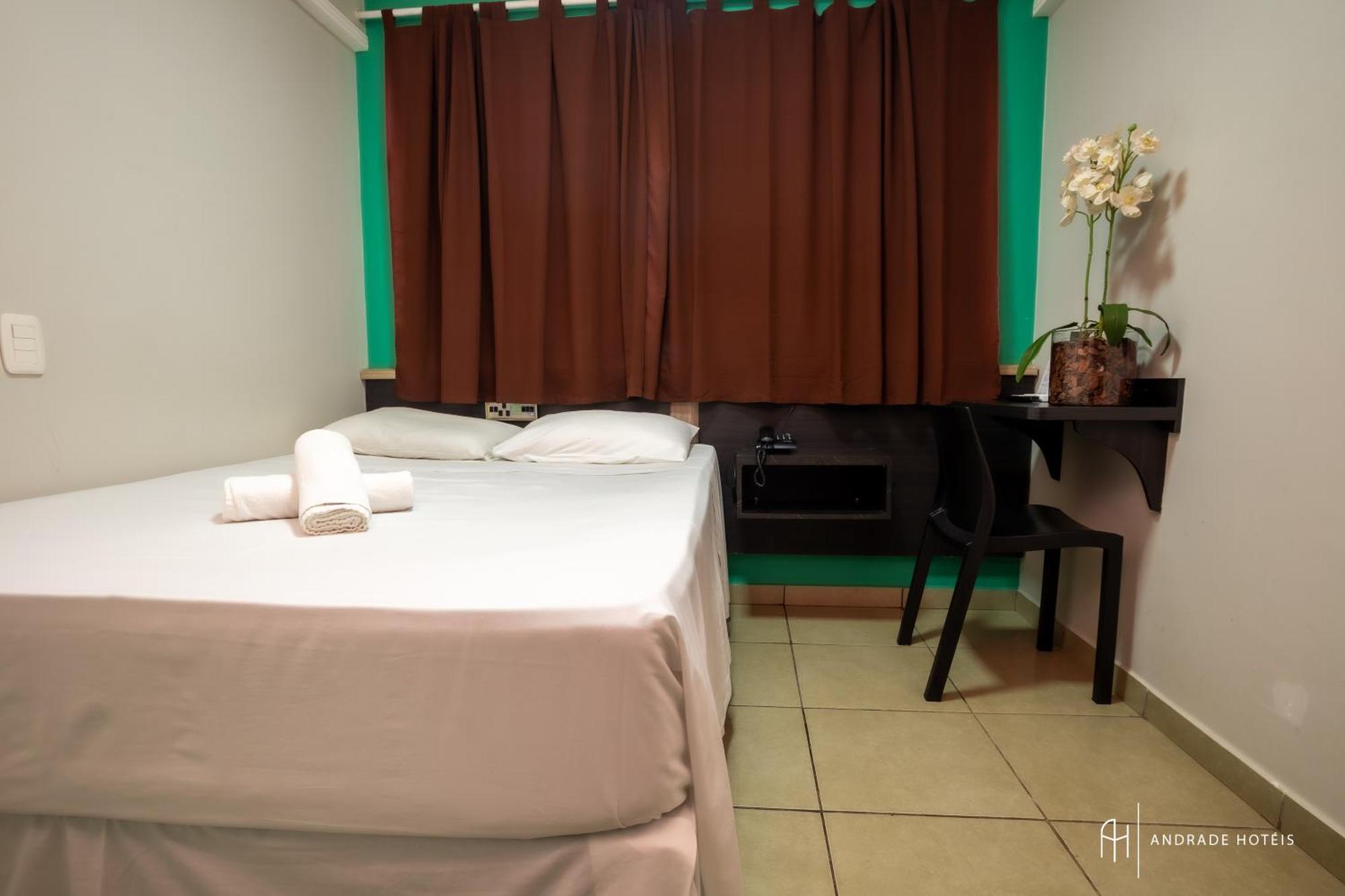 Rede Andrade Vivaldi Hotel ฟอสดูอีกวาซู ภายนอก รูปภาพ
