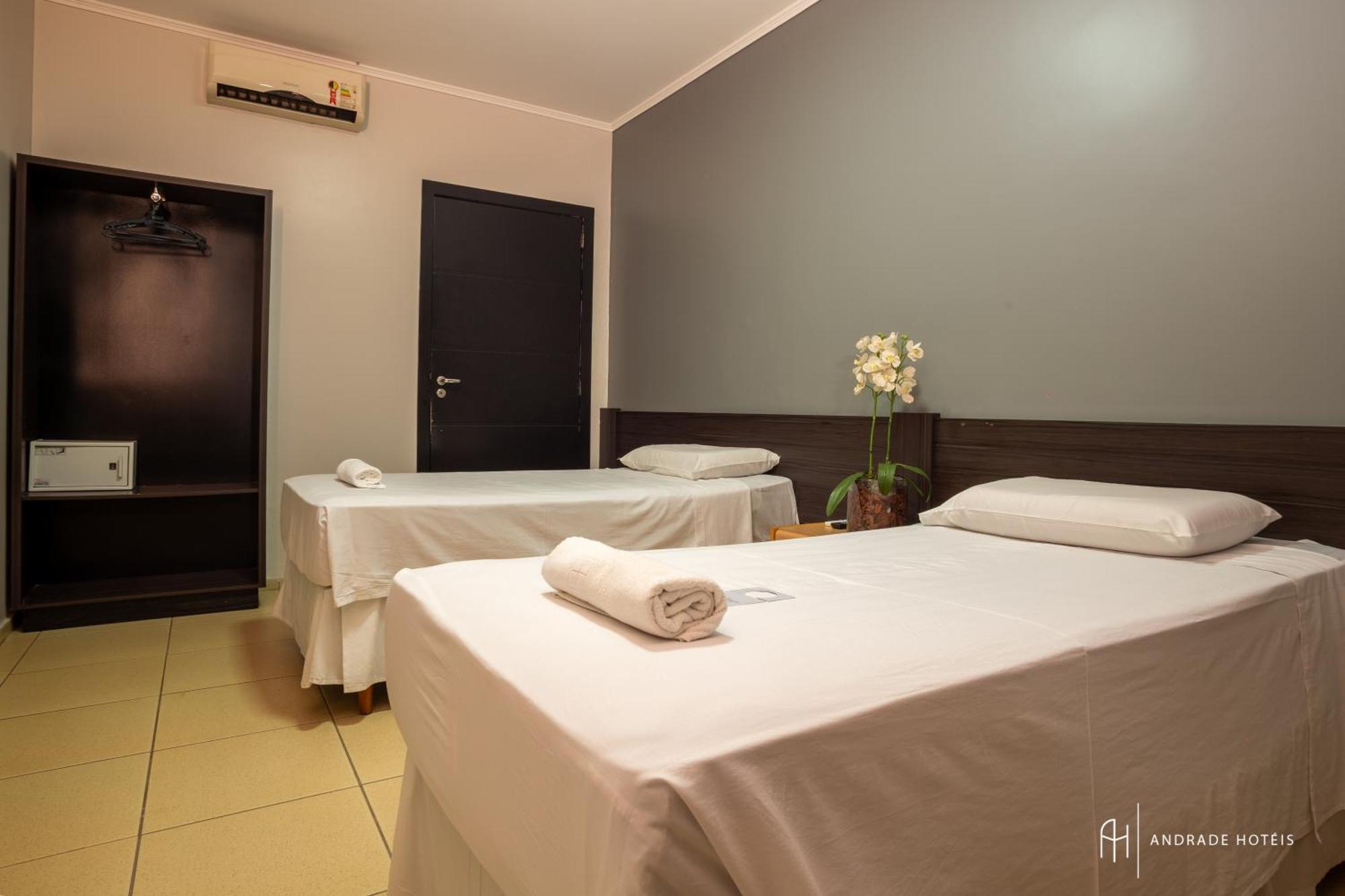 Rede Andrade Vivaldi Hotel ฟอสดูอีกวาซู ภายนอก รูปภาพ